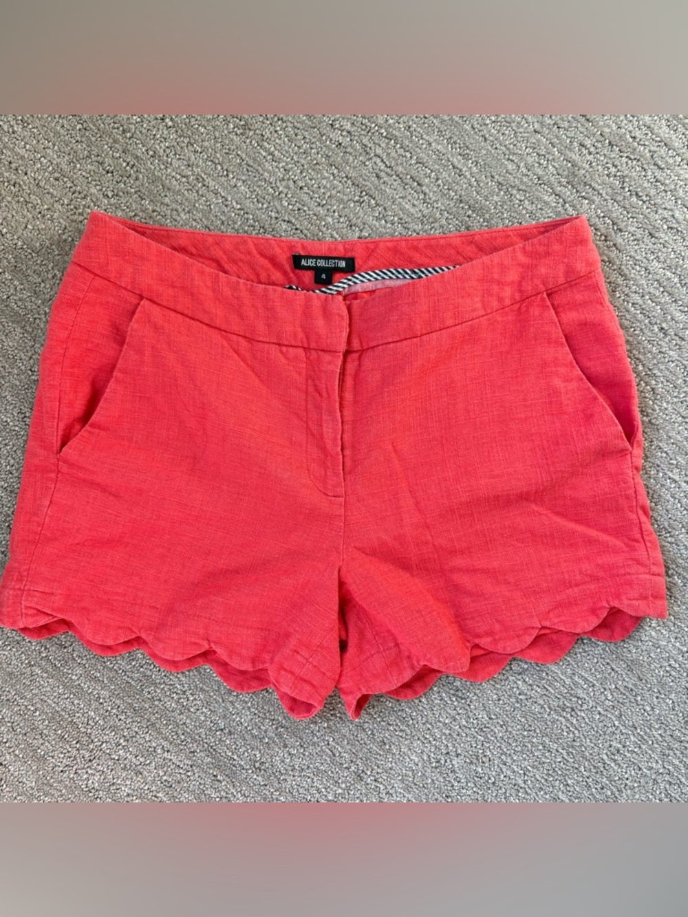 Alice Collection Women’s Coral Linen Scallop Edge Shorts sz 4